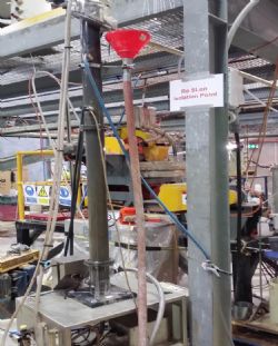 Figure 3. The column float cell test setup at SGS Laboratory, Perth