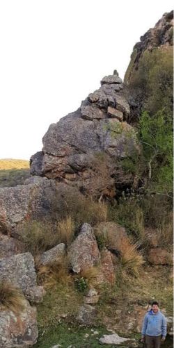 Spodumene crystals and large outcropping pegmatites in Ancasti