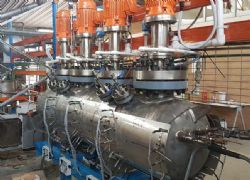 Pilot plant autoclave at Simulus ready for the Goongarrie bulk sample Research and Development