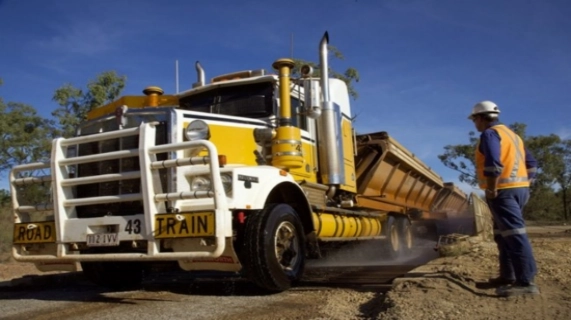 铜锌矿开采商Kagara (ASX:KZL)今天表示,计划通过向现有股东和新股东发行新股,筹资至少1.5亿澳元、最多2.62亿澳元。中国的广东外贸集团通过其全资子公司广新控股有限公司将购入这家公司19.9%的股份。