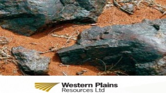 Western Plains Resources Ltd (ASX:WPG) 与武汉钢铁集团(WISCO) (SHA:600005) 的澳洲子公司 Wugang Australian Resources Investment Pty Ltd 签订交易文件协议,协议双方将成立一家各占50%股份的合资公司,完成一项可行性研究,如果研究结果是肯定的,将对WPG的位于南澳的Coober Pedy以南的Hawks Nest 的矿权地的6个已知磁铁矿开发其中的一个或更多。WISCO 已同意在这一合资项目中单独出资至少2500万澳元,并获得50%的参股权益。