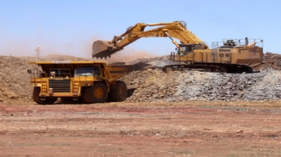 Murchison Metals Limited (ASX:MMX) Loading ore with pit tech