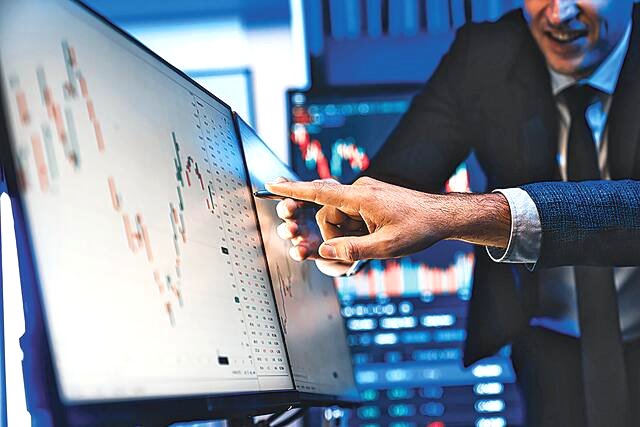 Αντιδράσεις αγορών στις εξελίξεις στη Βενεζουέλα και οι εκτιμήσεις γεωπολιτικού ρίσκου