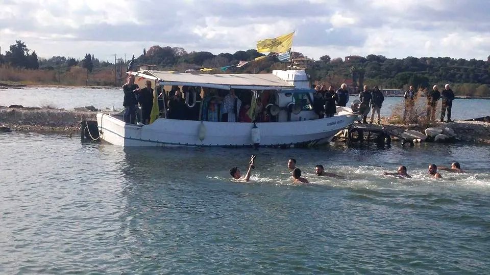 Εορτασμός Θεοφανείων στον Δήμο Δυτικής Αχαΐας με Θεία Λειτουργία και Κατάδυση Τιμίου Σταυρού