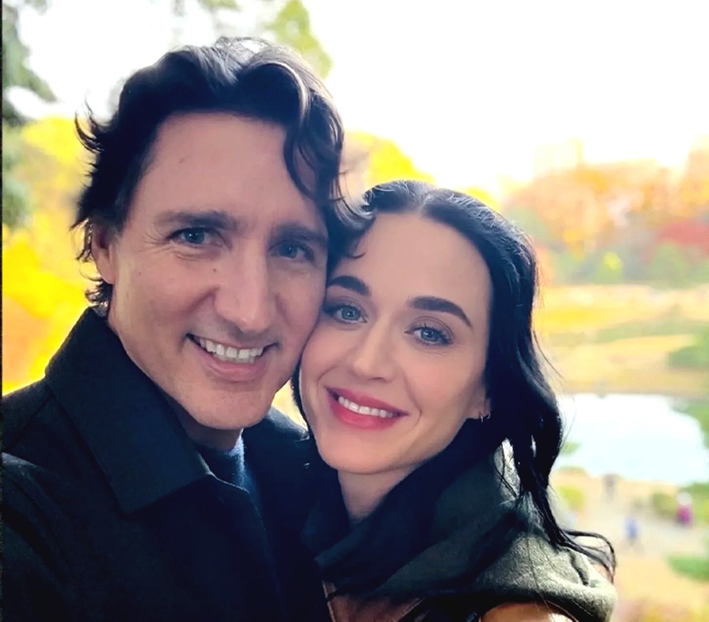 Η Κέιτι Πέρι δημοσίευσε δημόσιο φιλί με τον Τζάστιν Τριντό