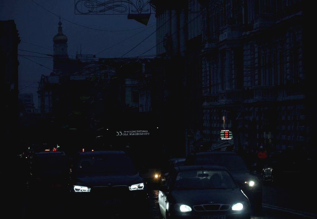 Ουκρανία: Διακοπές ηλεκτροδότησης σε νοτιοανατολικές περιοχές λόγω ρωσικών πλήγματων