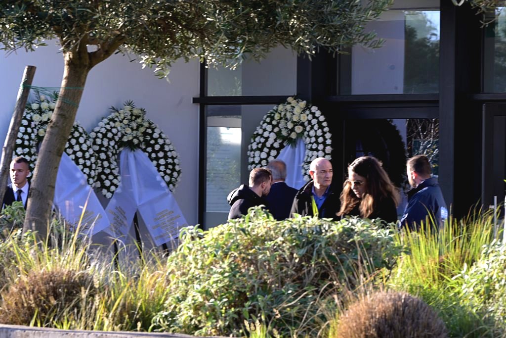 Τελευταίο αντίο στον Γιώργο Παπαδάκη στο Αποτεφρωτήριο Ριτσώνας