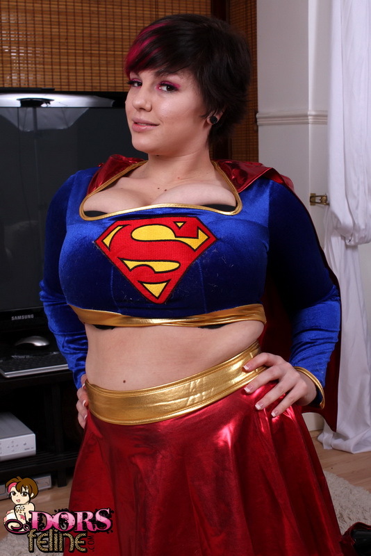Costume Tits - View Cosplay girl Dors Feline reveals the super tits behind the super hero  costume for free | Simply-Cosplay
