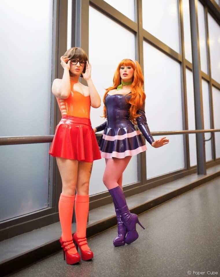 Scooby Doo Latex - View Latex Velma and Daphne from scooby doo, [oc] I'm Daphne!!  (pollyrocket_x) and my friend is Velma (lottiestarr) for free |  Simply-Cosplay