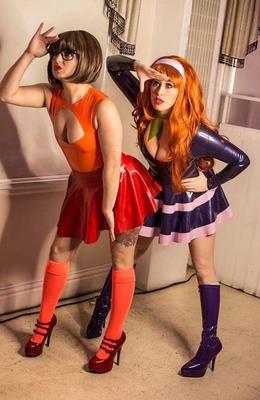 Scooby Doo Latex - View Latex Velma and Daphne from scooby doo, [oc] I'm Daphne!!  (pollyrocket_x) and my friend is Velma (lottiestarr) for free |  Simply-Cosplay