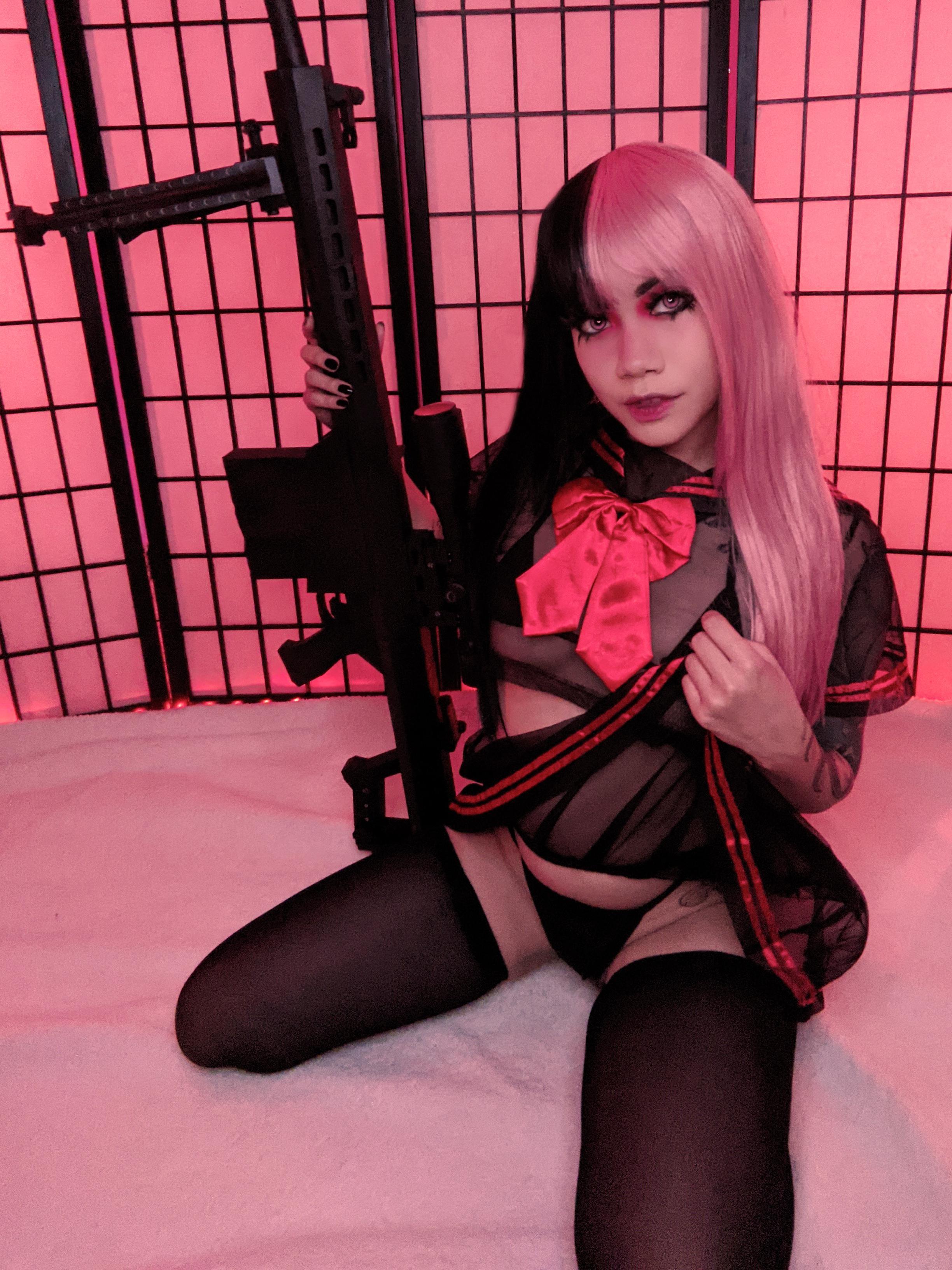 View Baretta Schoolgirl by Elreca for free | Simply-Cosplay
