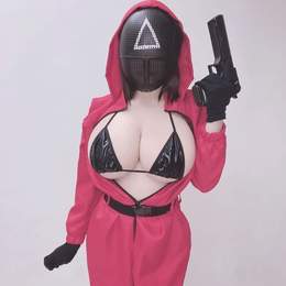 Nicky Cosplayer