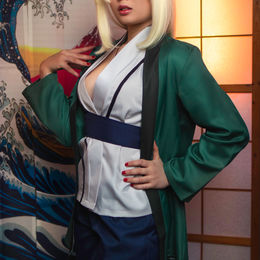 View Virtual Geisha - Tsunade for free | Simply-Cosplay