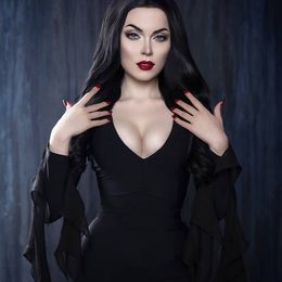 View Morticia (By sladkoslava) for free | Simply-Cosplay