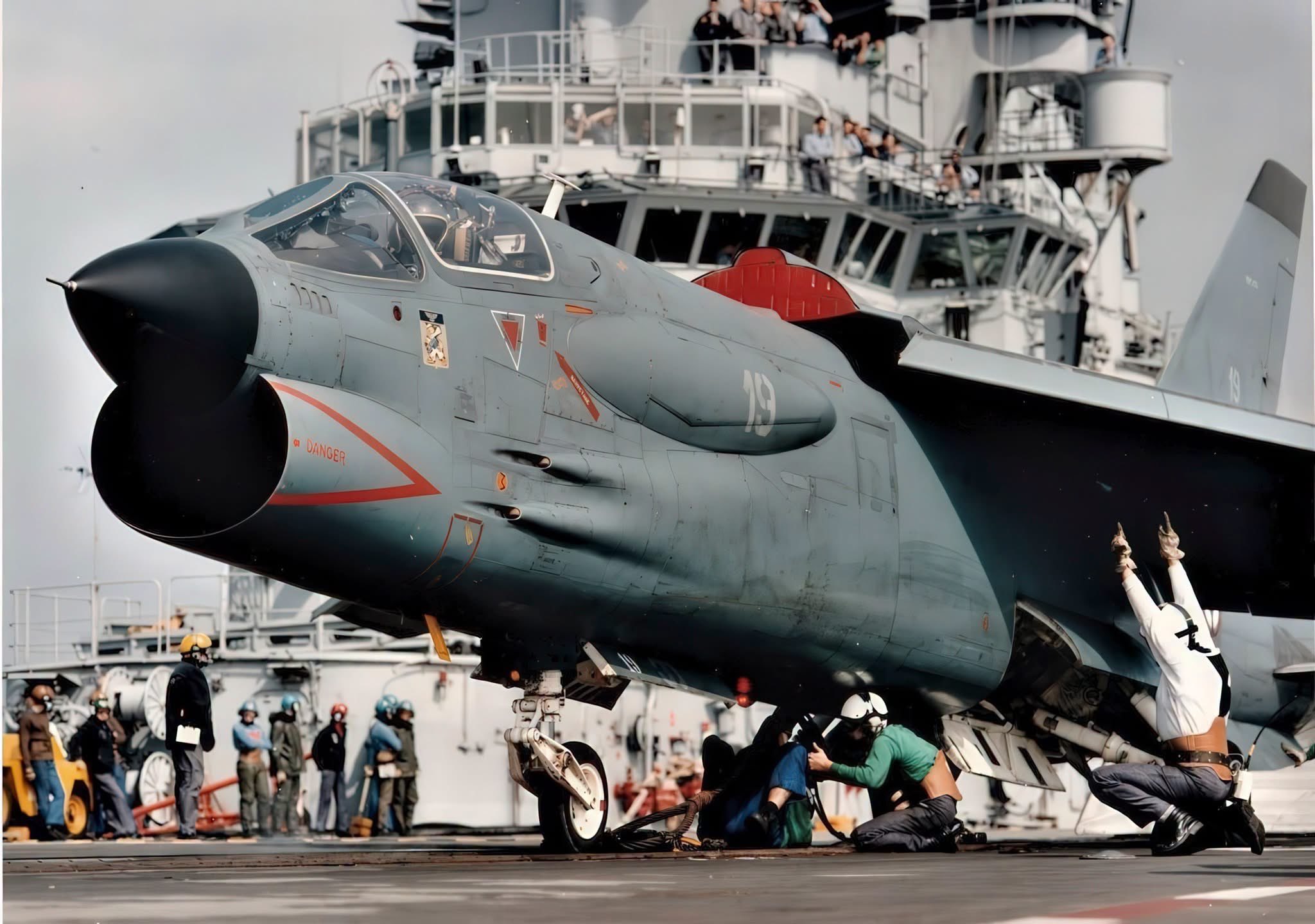 French Navy's F-8 Crusader: A Supersonic Guardian of the Fleet