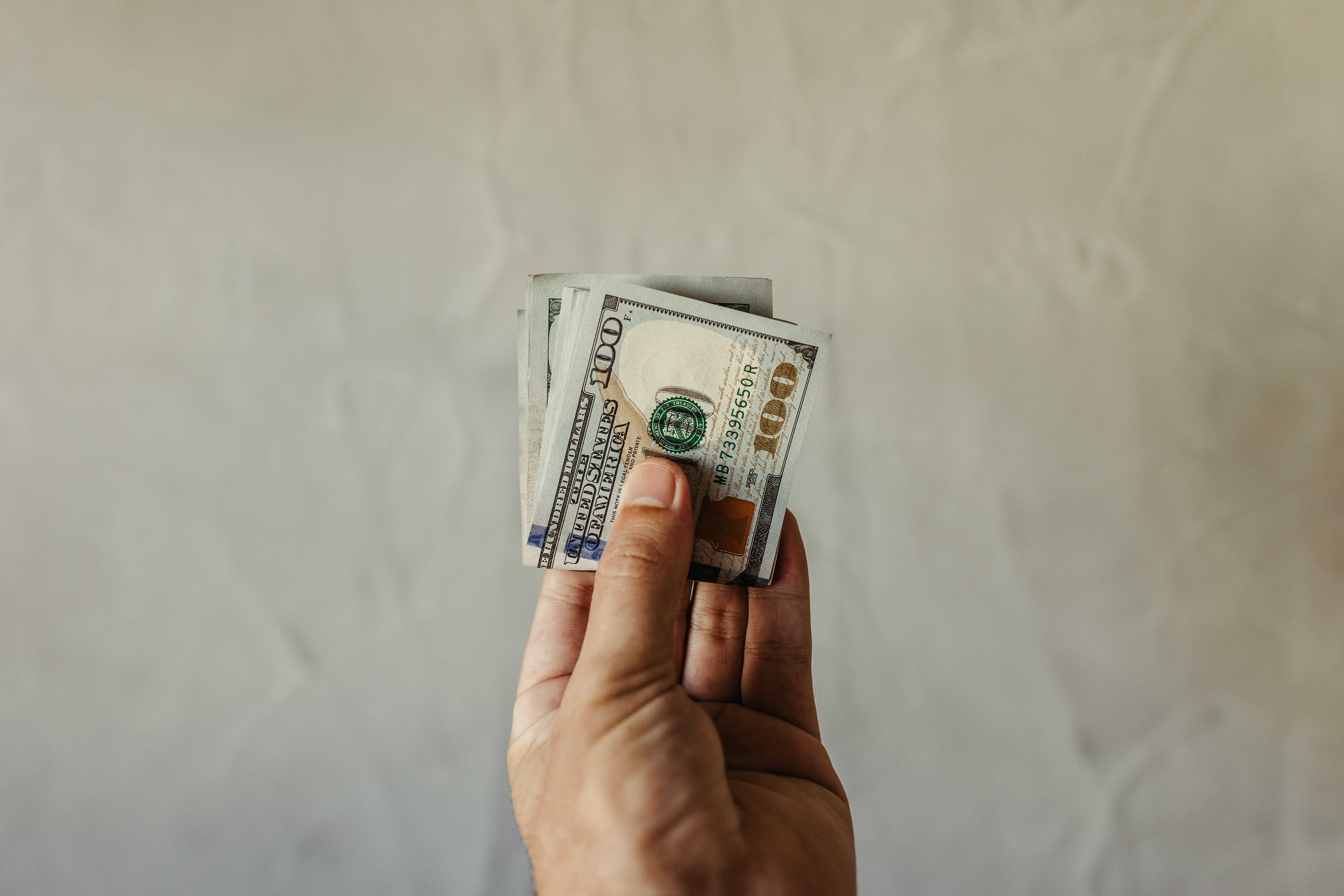 Dollar Makes Surprise Comeback: “Rushing Into the Dollar Again!”