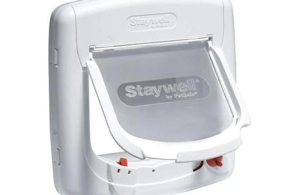 PetSafe Staywell 400 Magnetic Cat Flap - White