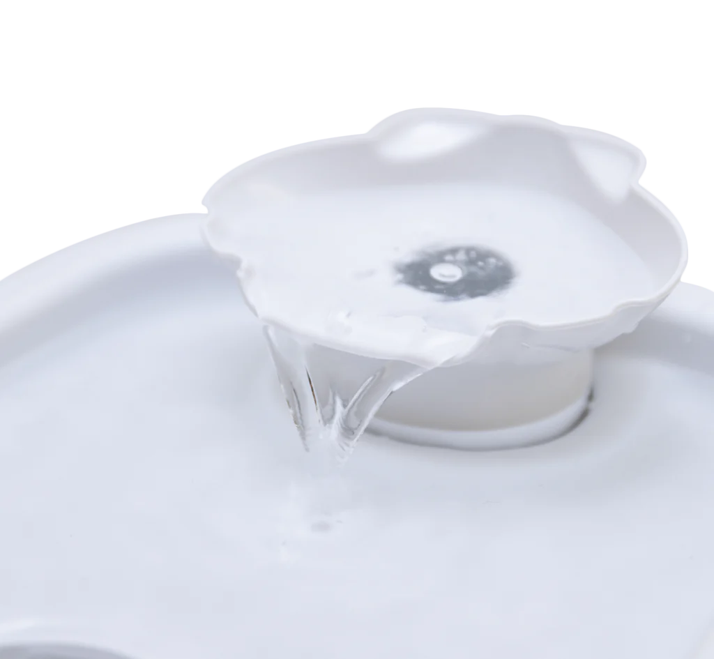Closer Pets Two-level Three-litre Shell Pet Fountain – White 