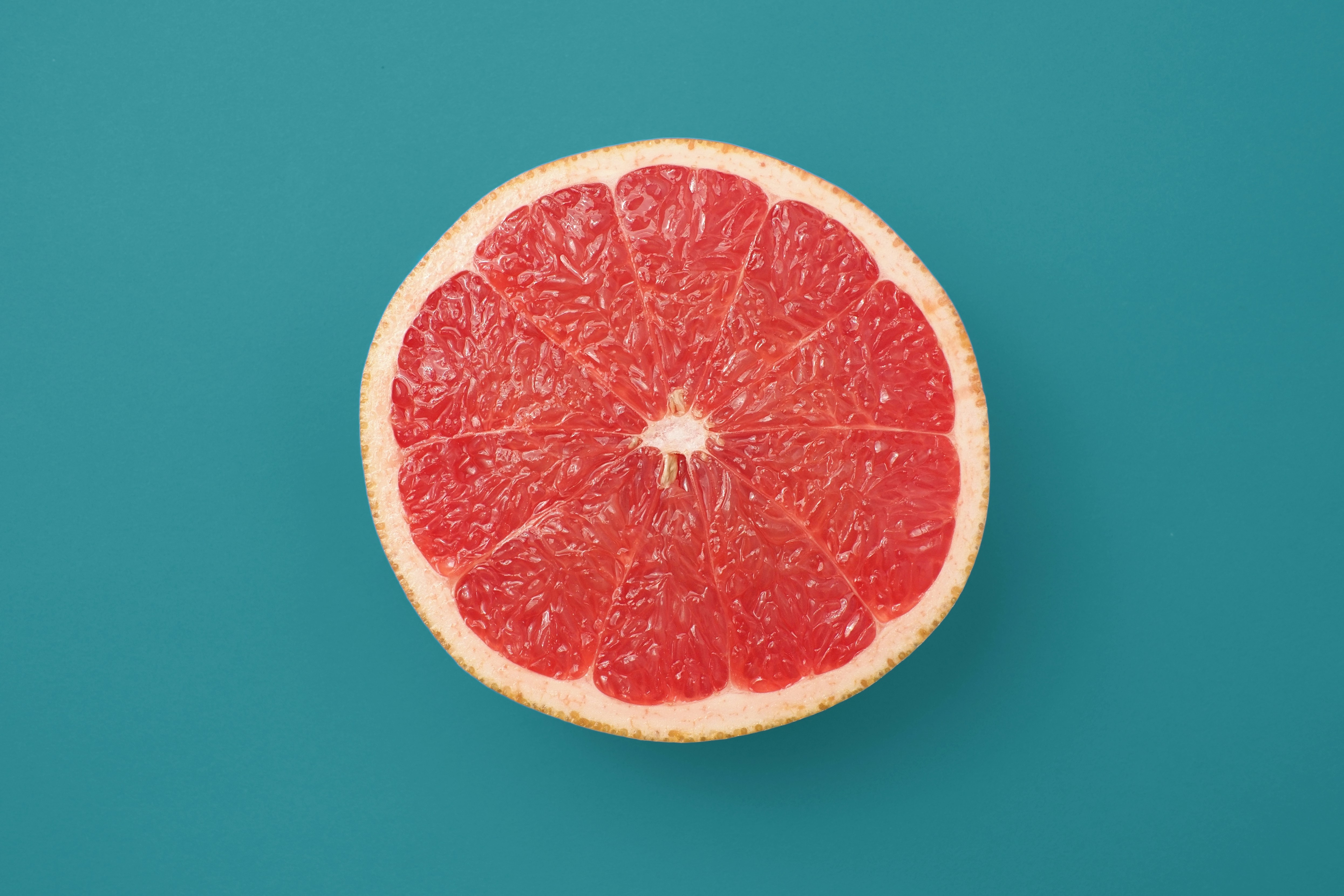 Uleiul esential de grapefruit – energie, detoxifiere si optimism