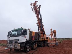 RC Rig setting up on Cash Prospect