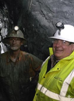 Figure 2 – Chairman Roger Jackson inspecting progress with miner Steven Jenno.