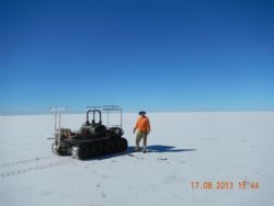 Figure 7. Lake Mackay reconnaissance. Toro’s Exploration Manager next to Rum Jungle Resources’ ATV.