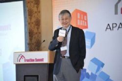 Mr. Shih Wing Ching, Founder of Centaline Group