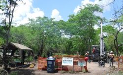 Diamond drilling (i. MODD018 and ii. MODD014) during Mustang’s December 2017 drilling campaign