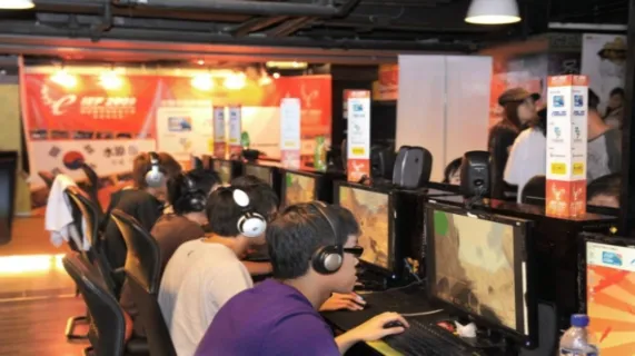 Intense atmosphere on the spot