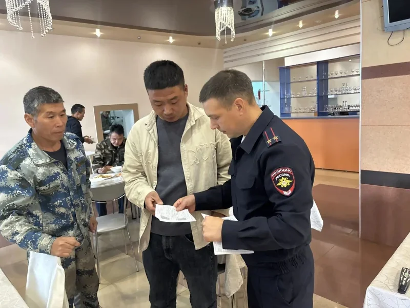 7 foreigners working illegally in Russia to be deported