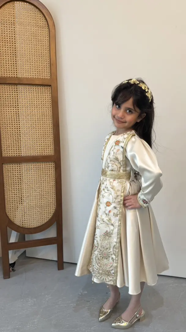 فستان سارة