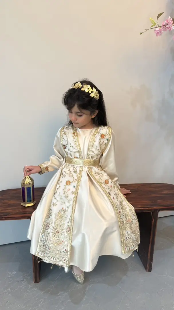 فستان سارة