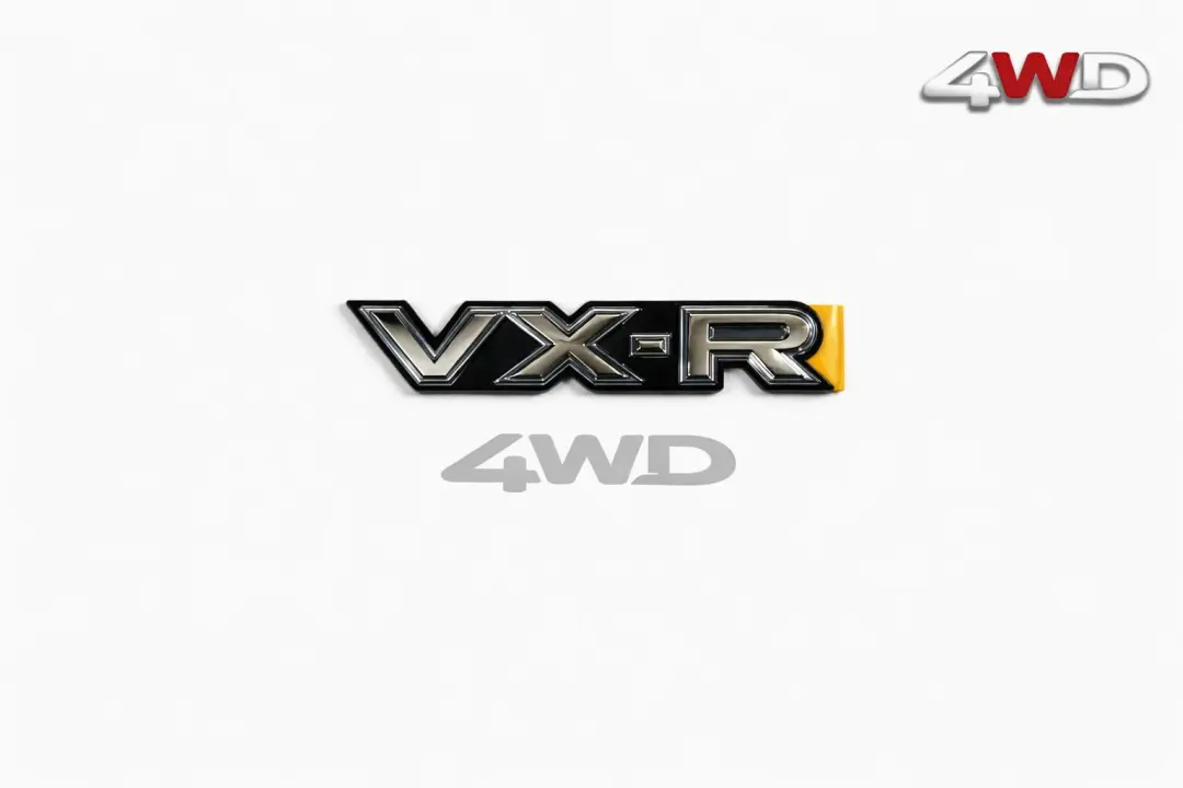 علامة VXR ذهبي لاندكروزر موديل 90 - 97 أصلي