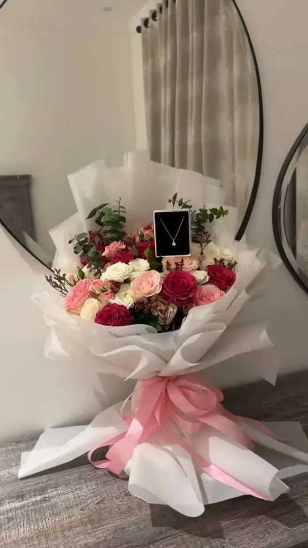 باقة ورد عيد ميلاد