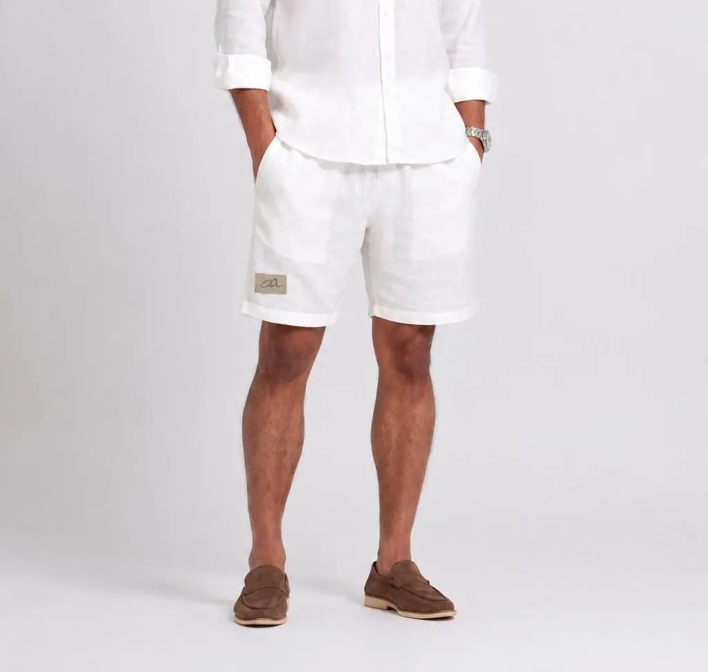 WHITE SHORT
