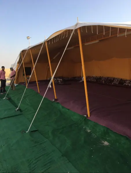 خيام المجلس الشراع مع الجملون