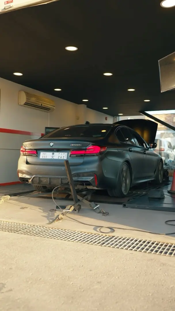 عادم وداون بايب لسيارة BMW M550i