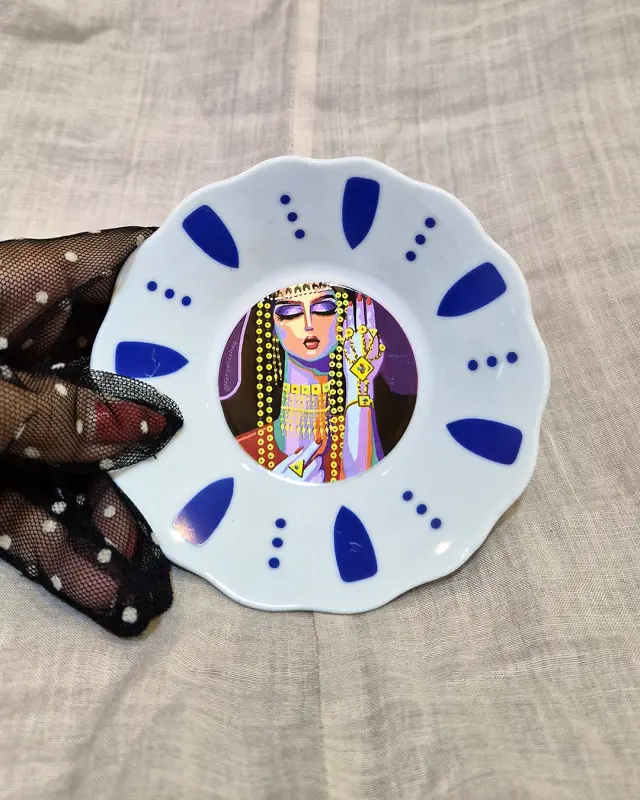 Traditional Saucer 14