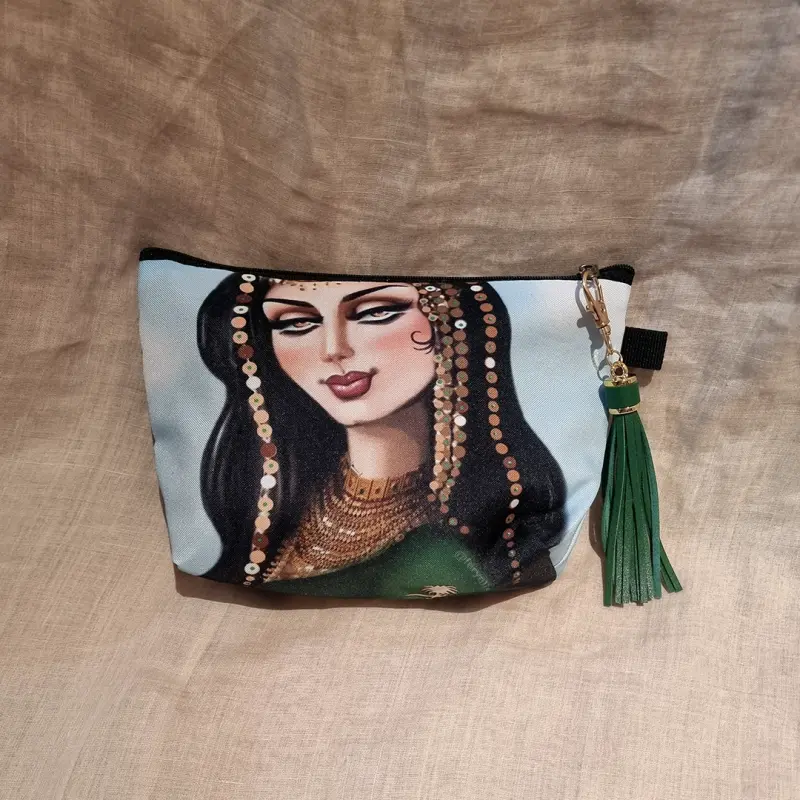Make-up Bag 10