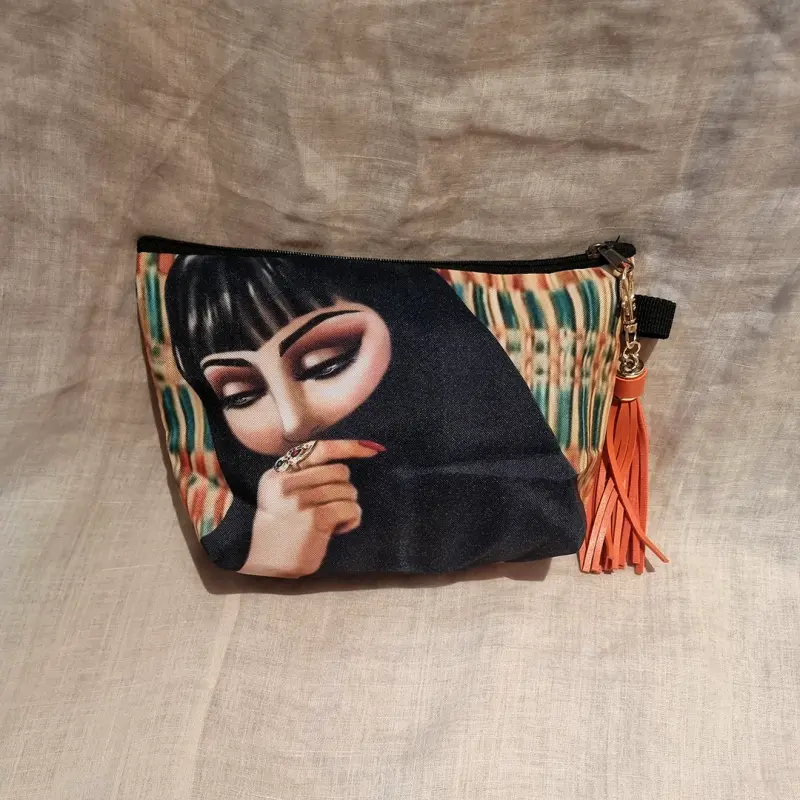 Make-up Bag 12