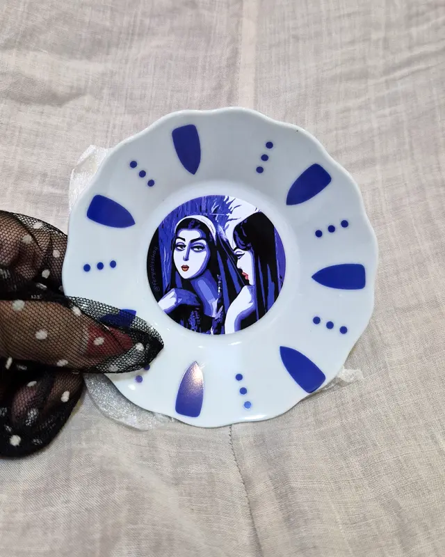 Traditional Saucer 24