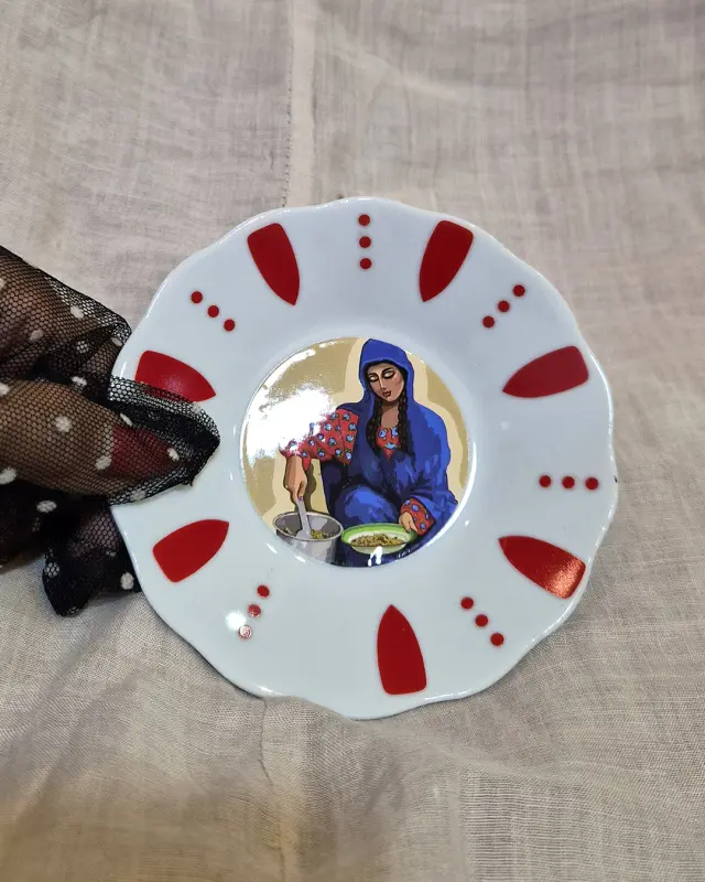 Traditional Saucer 4