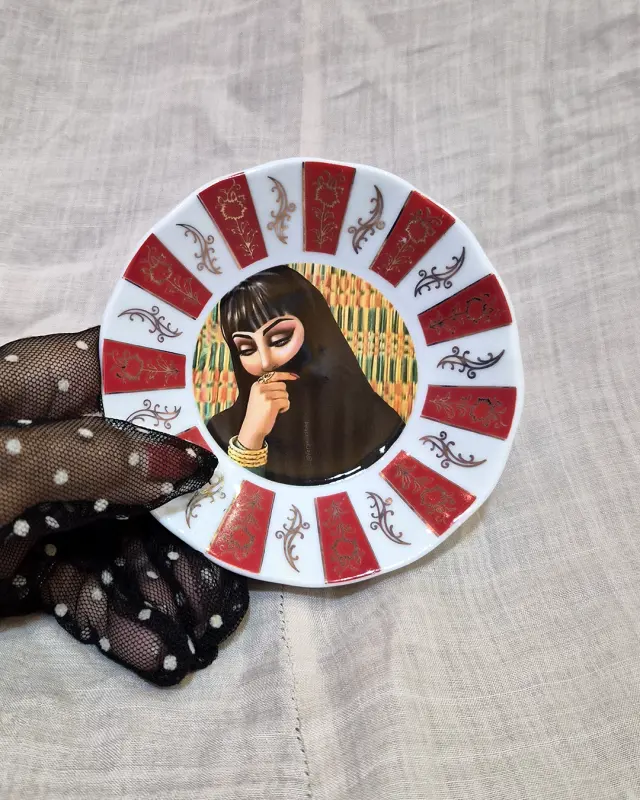 Traditional Saucer 27