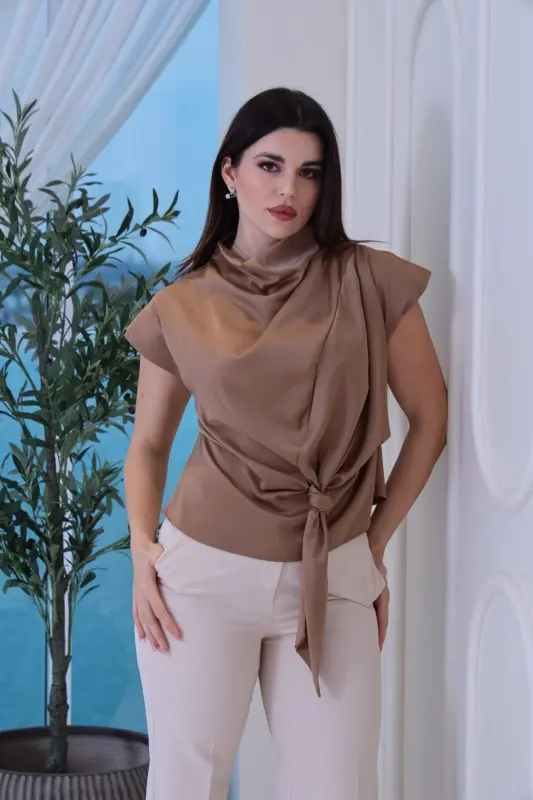 Golden Blouse Sleeveless - MR1025-10
