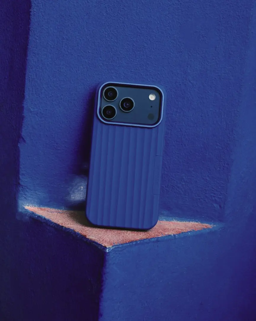 Wizard Royal Leather Case 17 Pro