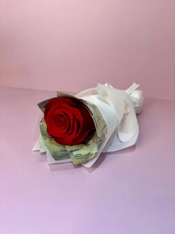 Rose cash