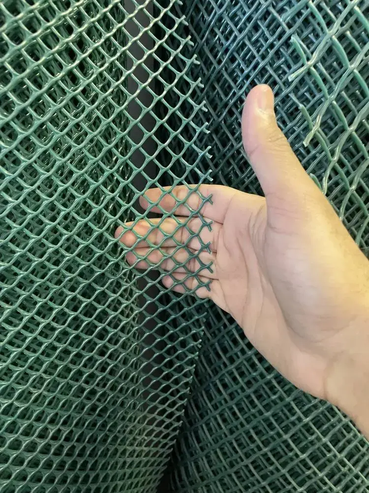 شبك حاجز بلاستيك