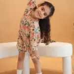 أطقم الأطفال