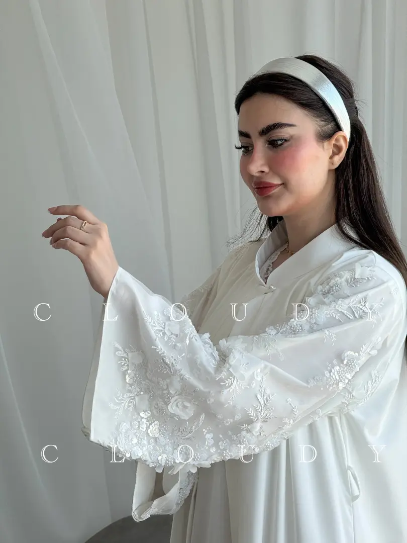 3D white flower set