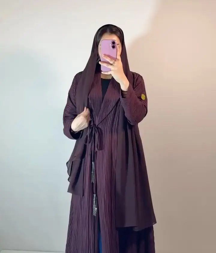 قماش بتغيير النوع واللون